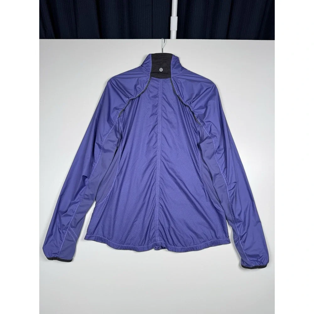 LULULEMON Run Essential Windbreaker Jacket Full Zip Persian Purple - Women's 12